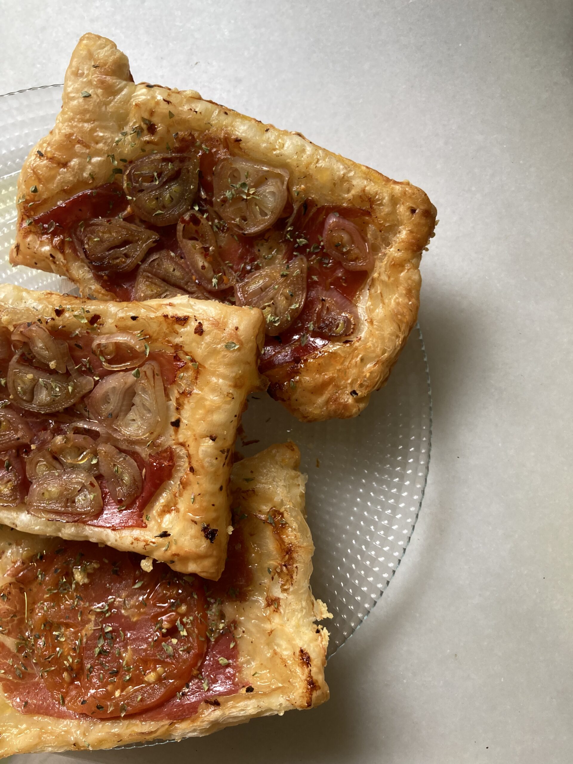 Hojaldres de verdura con jamón